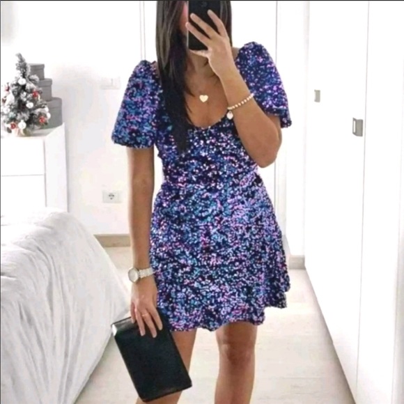 Zara Bloggers Favorite Multicolored Sequin short Sleeves Mini Dress Size S - Picture 2 of 16